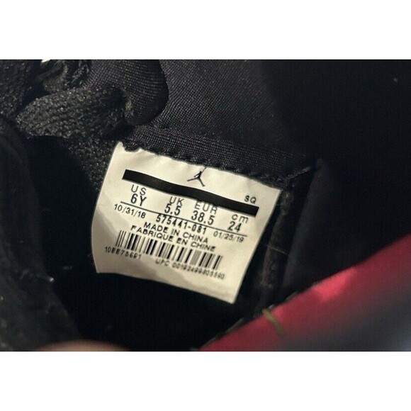 Nike Air Jordan 1 Retro High OG GS Crimson Tint- 575441-081 Youth Size 6Y - Picture 11 of 11